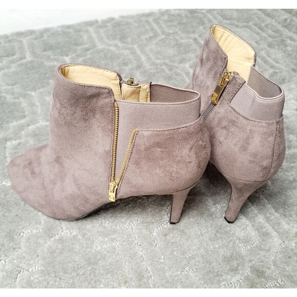 Liz Claiborne SOLSTICE Ankle Boots Womens Size 11M beigy gray peep toe heels - Picture 6 of 14